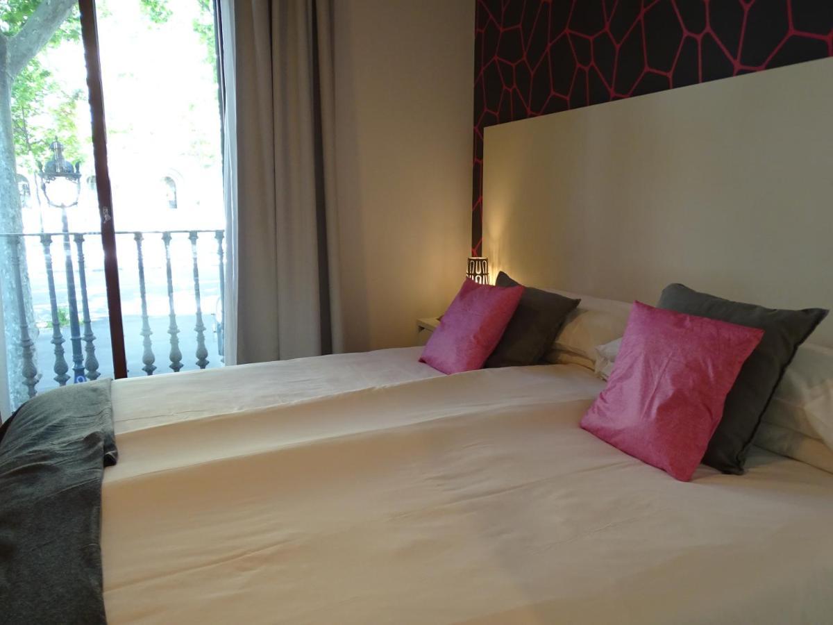 The Hotel 592 - Adults Only Barcelona Bagian luar foto